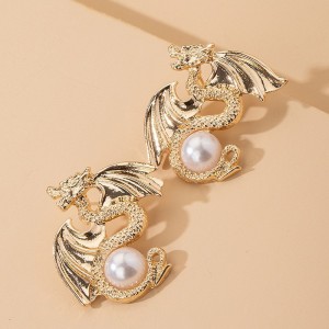 Fashion Dragon-Shaped Earrings Female Europe Vintage Exaggerated Long Creative Fun Elements stud Earrings