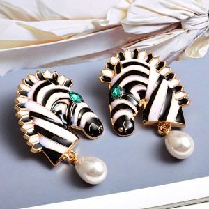 Wholesale Fashion Trend Metal zebra Earrings Statement Fine Drop Earring High-quality Jewelry Accessories For Women
