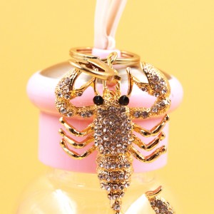 Scorpion rhinestone Set Metal Keychains Korea All-match Accessories Handbag Pendant Creative Alloy Accessory Gifts keychain