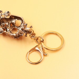 Fashion Creative Gift Skull Necklace Keychain Colorful Skull Pendant Wholesale of Small Articles rhinestone keychains