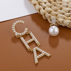 New Gold Imitation Pearl Letter Drop Earrings for Women Statement CHA Letter Geometric Earring Fashion Jewelry Wholesale