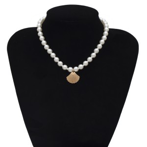 New design jewelry creative simple scallop personality multi-element Pearl shell single-layer temperament necklace